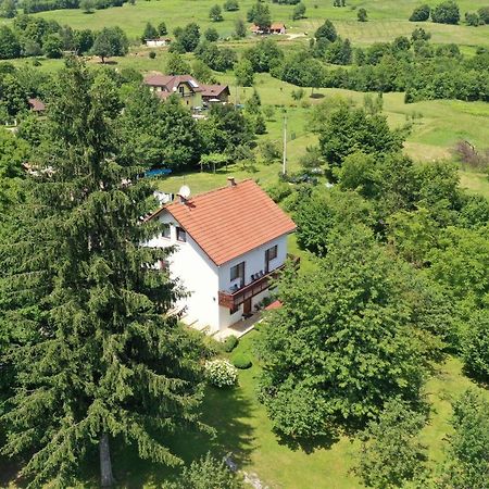 Apartment And Rooms Ivancica Селиште-Дрежничко Экстерьер фото