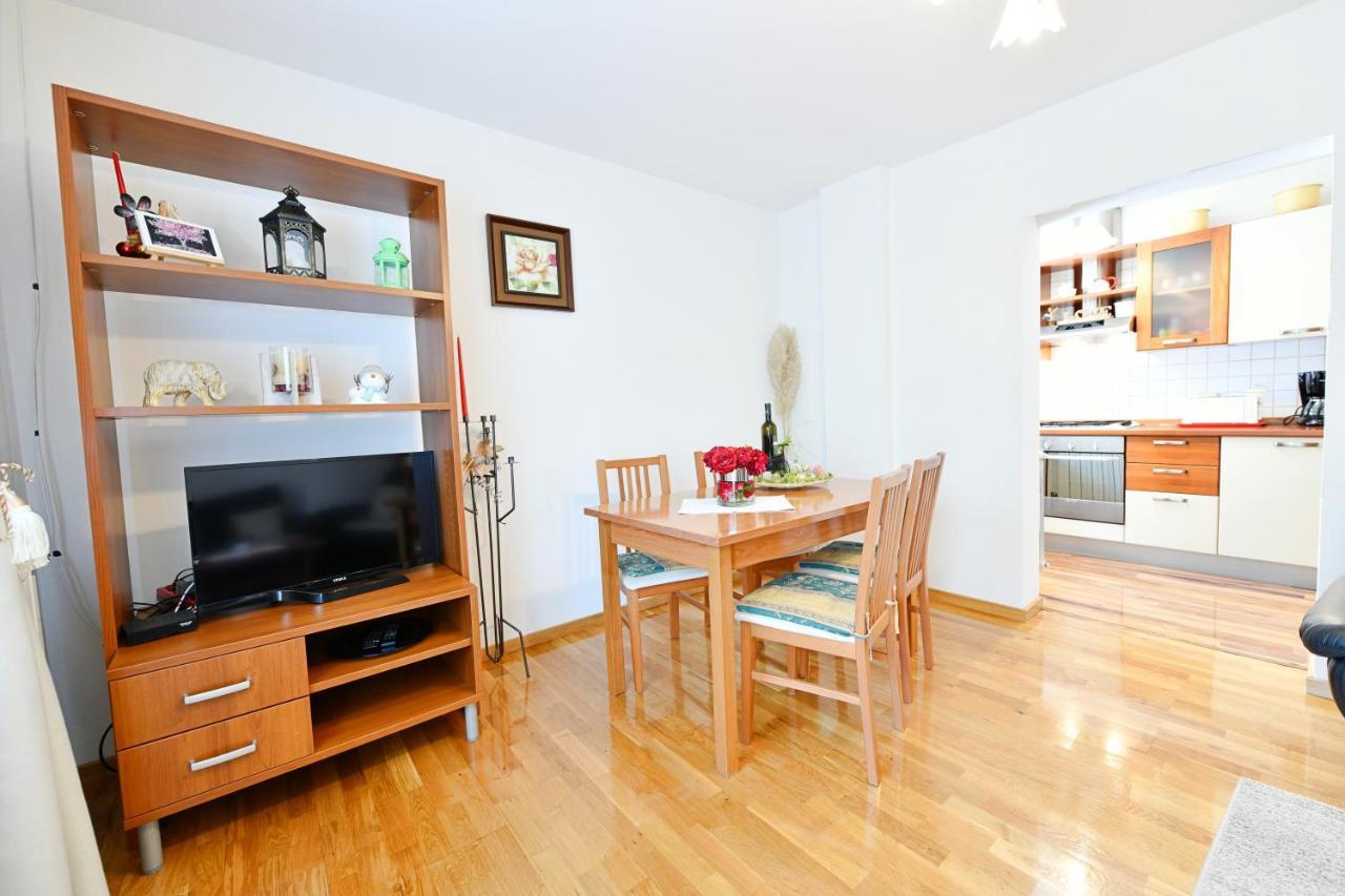 Apartment And Rooms Ivancica Селиште-Дрежничко Экстерьер фото